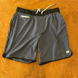 Vuori Banks Short size L